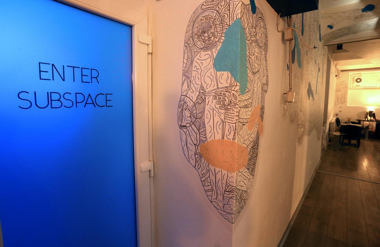 Subspace Hostel Zagreb Exterior photo