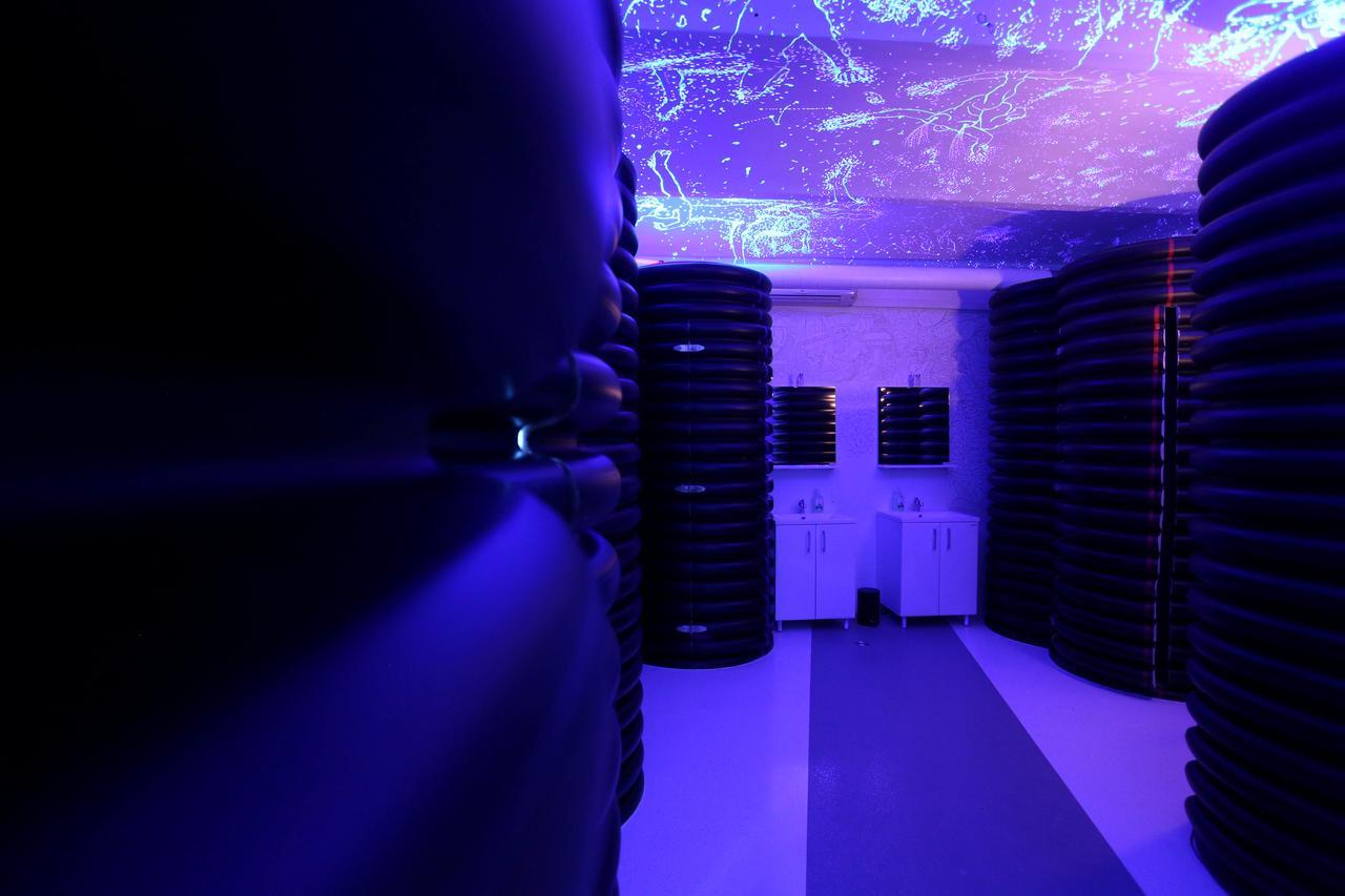 Subspace Hostel Zagreb Exterior photo