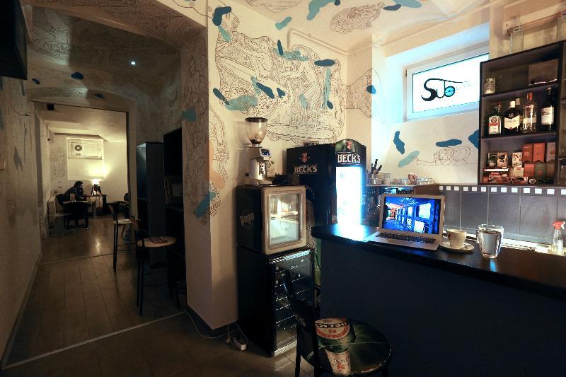 Subspace Hostel Zagreb Exterior photo