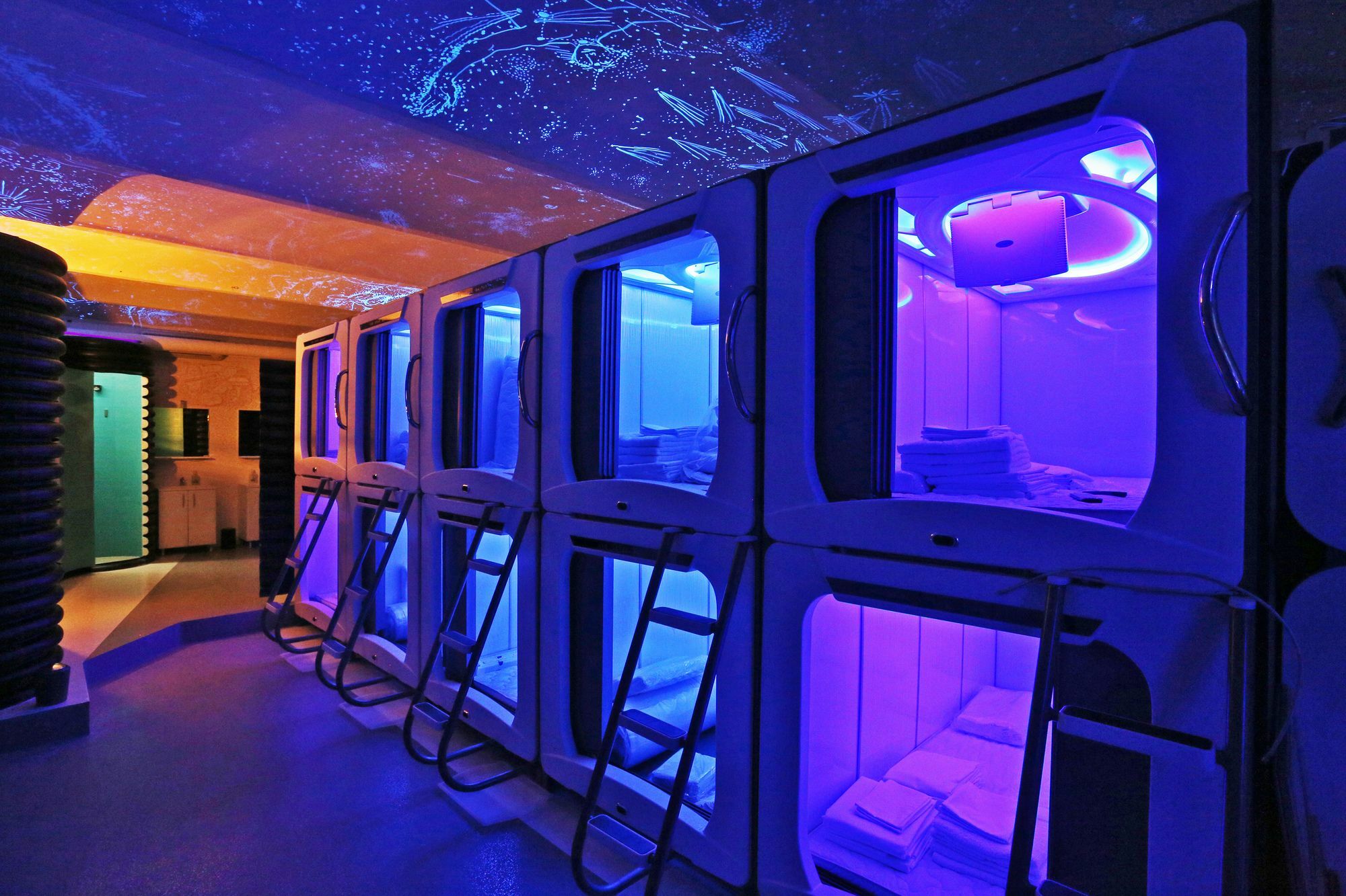 Subspace Hostel Zagreb Exterior photo